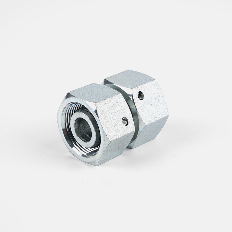 Straight Tube Adapters With Swivel Nut